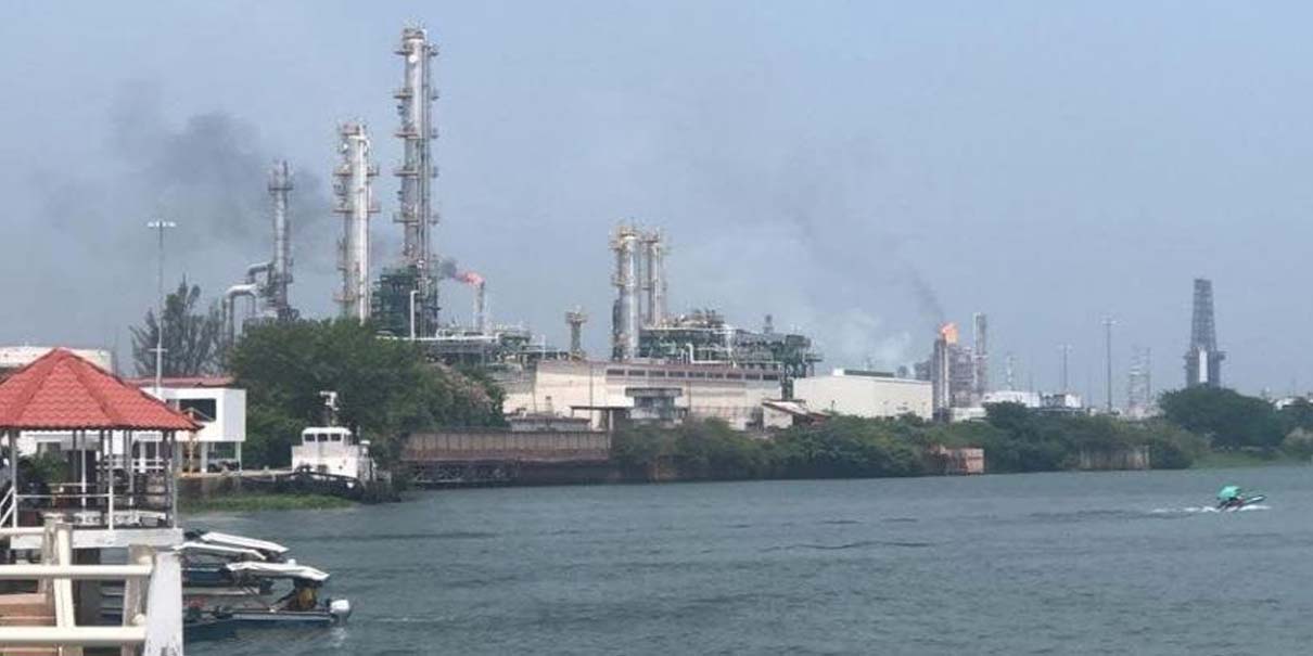 49 escuelas expuestas a cóctel tóxico por refinerías