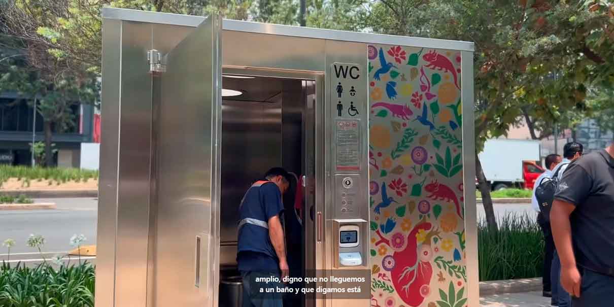 Instalan en CDMX "ajolobaños", sanitarios públicos previo al Mundial