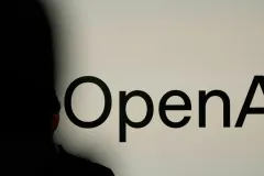 Detienen a espía dentro de OpenAI, grababa conversaciones con tecnología de punta