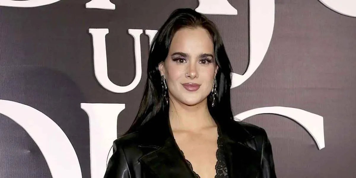Gala Montes responde a su madre con FOTOS de su infancia fumando