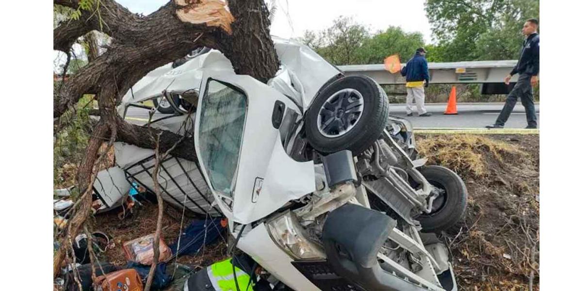 Fatal accidente en la autopista México-Querétaro deja 13 personas fallecidas y 8 heridas