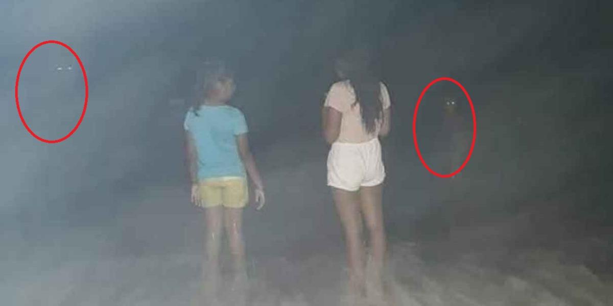 En Tamaulipas, lleva a sus hijas a Playa Miramar y aparece extraño ser en foto