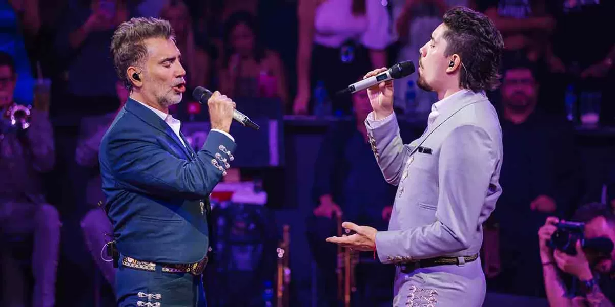 El Palenque de la Feria se viste de gala con Los Fernández y Carlos Rivera