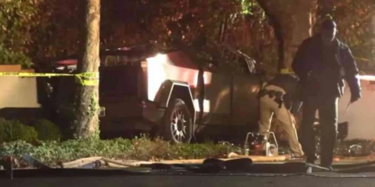 Falla de Tesla Cybertruck cobró la vida de tres jóvenes