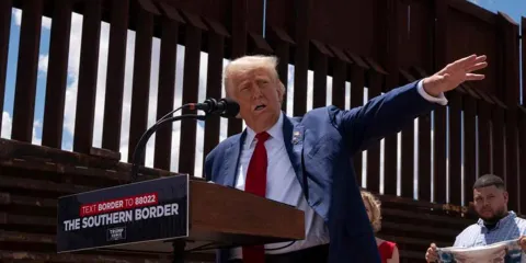 Trump conmemora guerra con México y reactiva discurso de soberanía y frontera