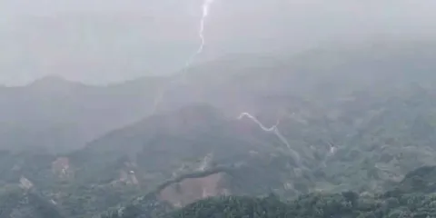 Extrañas luces iluminan montañas de Chiapas y desatan teorías en redes sociales