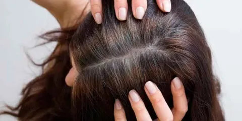¿El cabello envejece? Qué cambia y qué ingredientes pueden ayudar