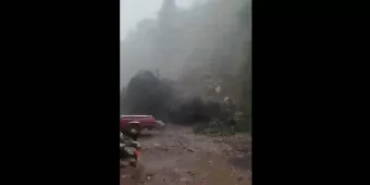 VIDEO. Lluvias provocan desgajamiento de cerro en Querétaro 